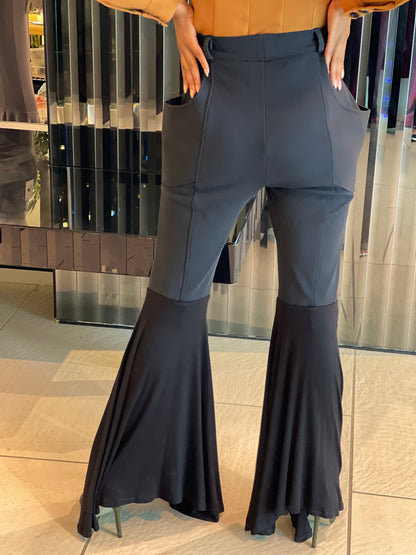 High Waist Plunge Pocket Flared Trousers.