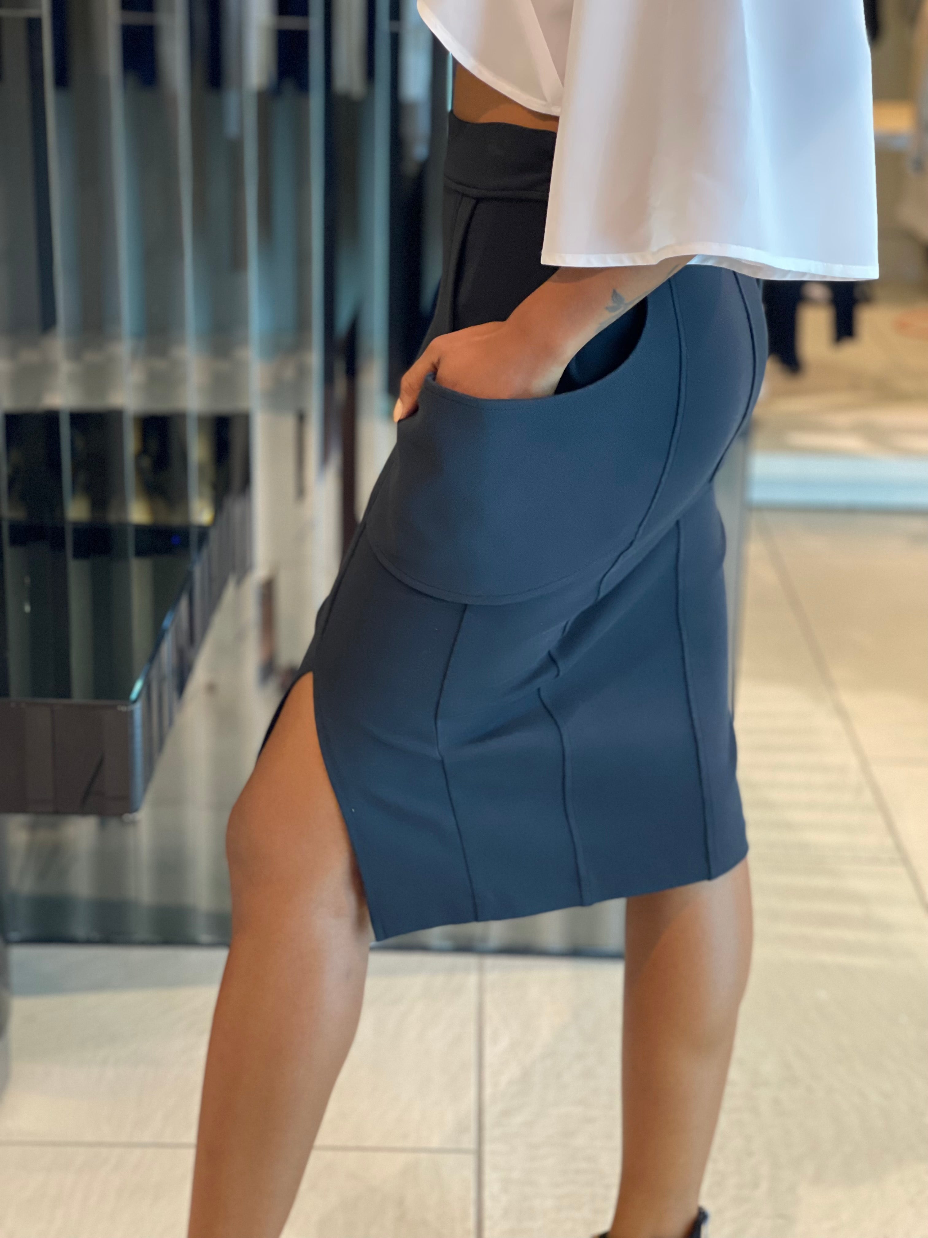 Plunge Pocket Double-Slit Pencil Skirt